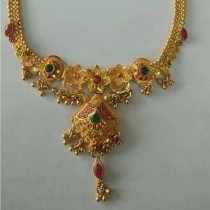 Lalso Lifestyle Beautiful Matte Gold Multicolor Delicate Choker Necklace.